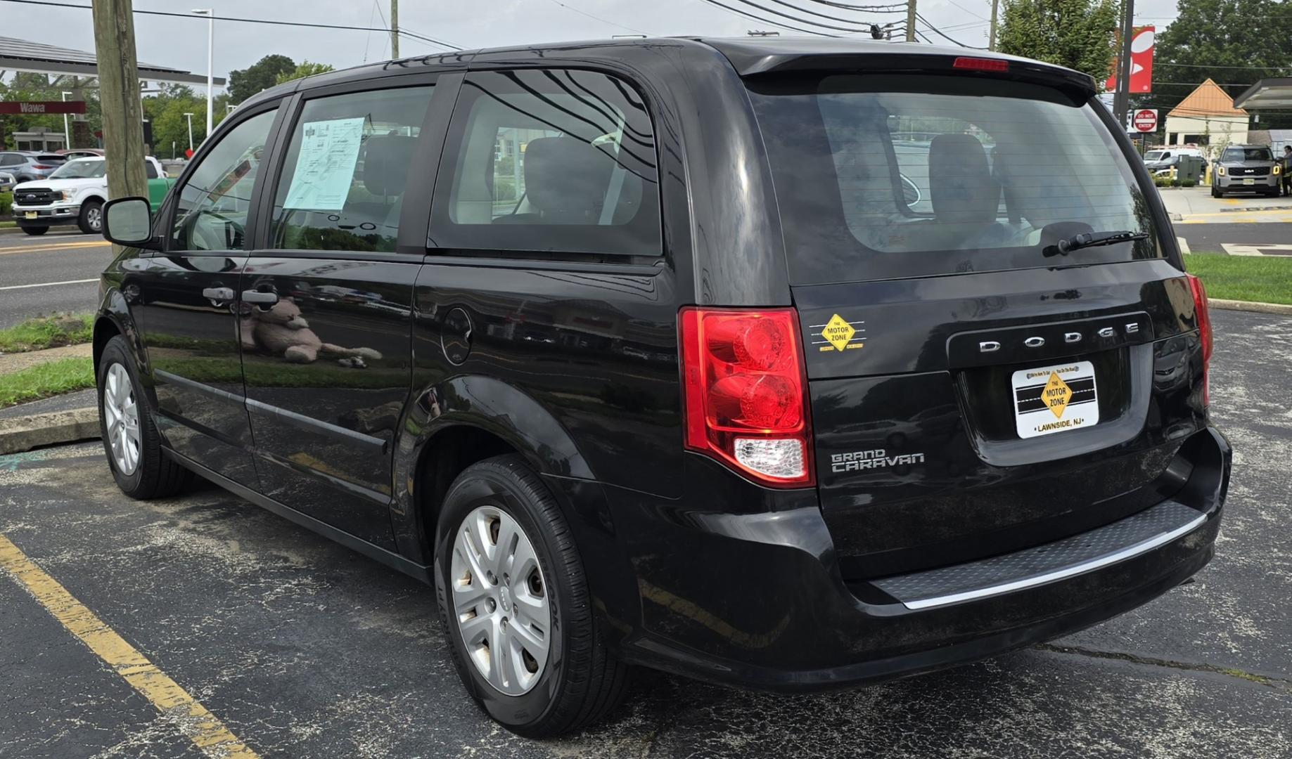 2015 Blue Dodge Grand Caravan Passenger (2C4RDGBG3FR) with an V6, Flex Fuel, 3.6 Liter engine, Automatic, 6-Spd transmission, located at 341 N White Horse Pike, Lawnside, NJ, 08045, (856) 262-9500, 39.855621, -75.027451 - Photo#2