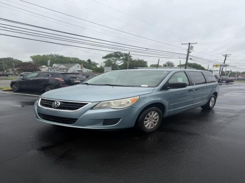 2009 Volkswagen Routan S